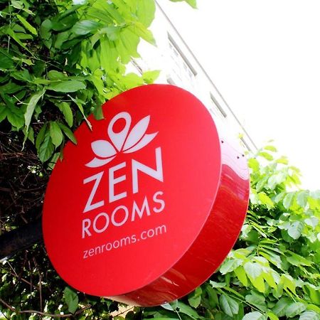 סמיניאק Zen Rooms Legian Werkudara מראה חיצוני תמונה